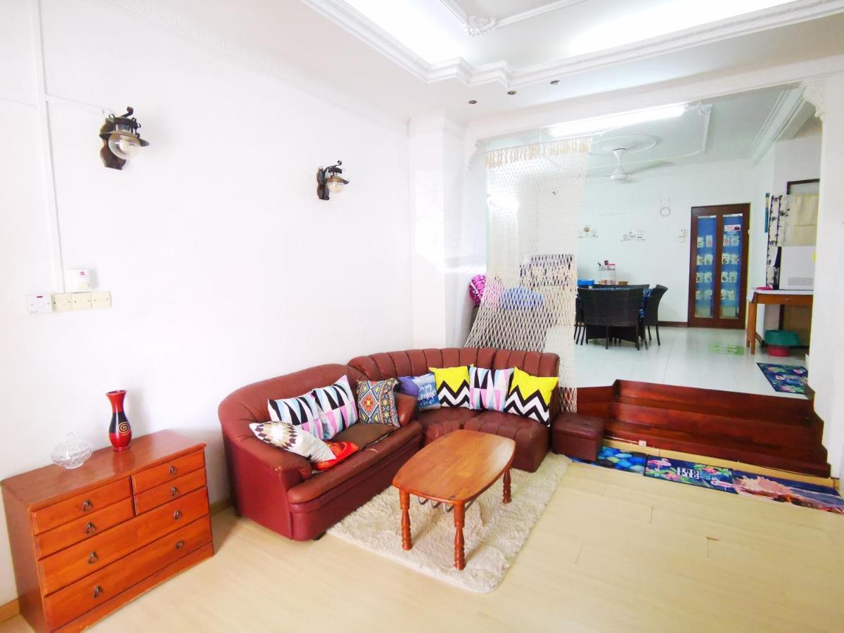 Lpm Room Tanjung Bungah  Ngoại thất bức ảnh